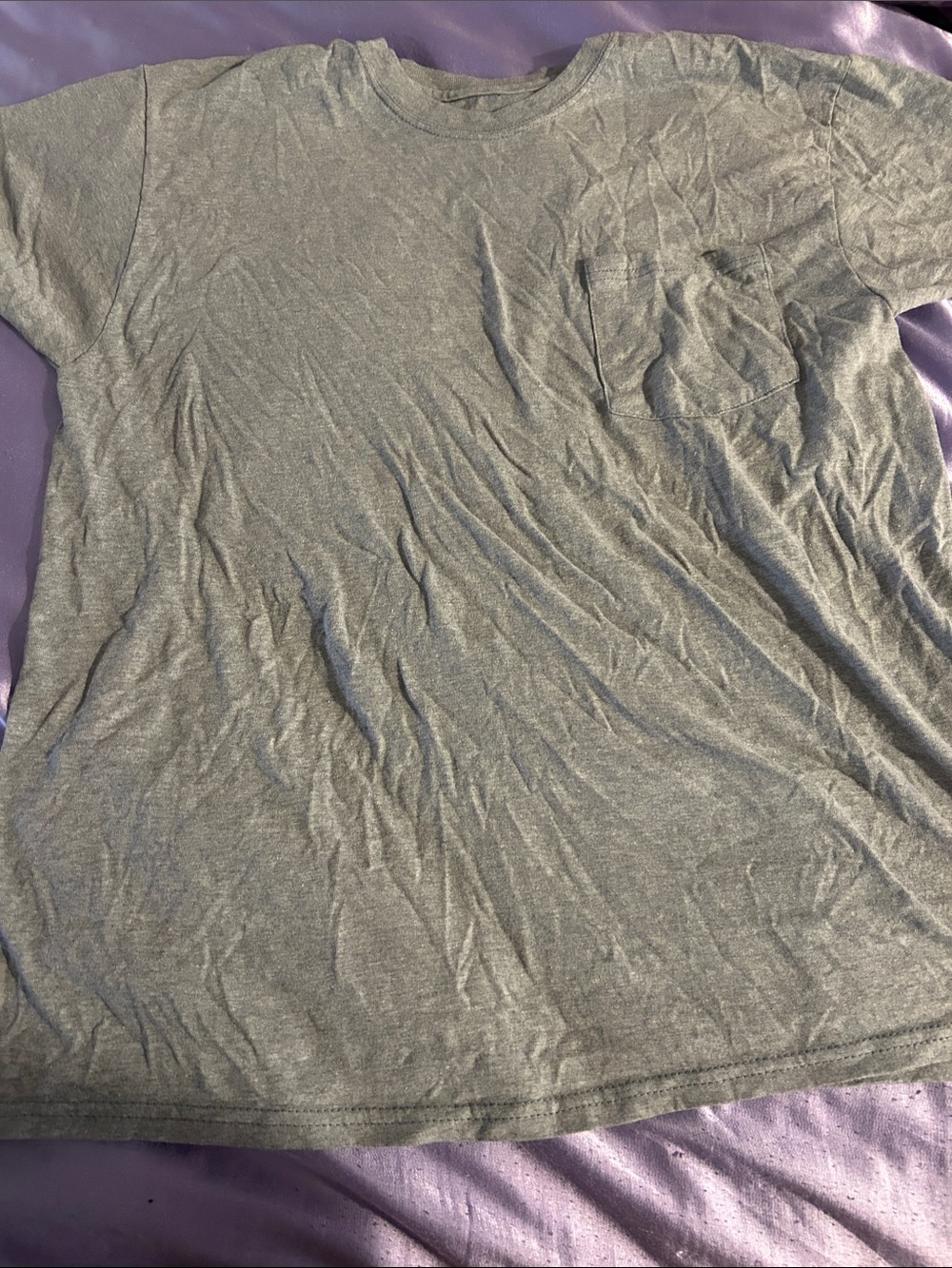 Hanes Men's Heather Gray Pocket Short Sleeve Tee
